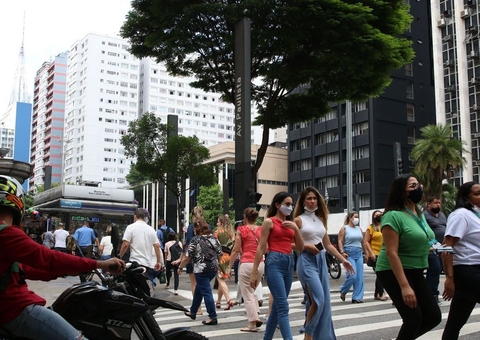 Covid-19: Brasil registra 9,7 mil casos e 132 mortes em 24 horas