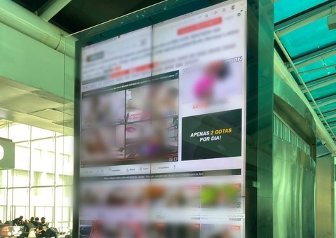 Painéis do aeroporto Santos Dumont são hackeados e exibem vídeos pornô em plena luz do dia