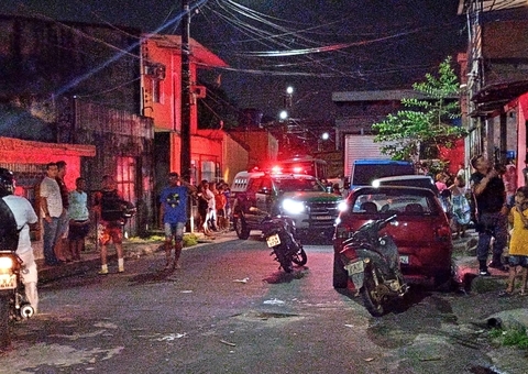 Homem é morto a tiros ao ser perseguido por criminosos em Manaus