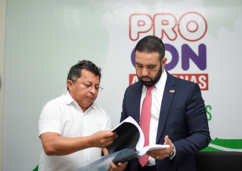 Relatório da CPI da Amazonas Energia é entregue ao Procon-AM