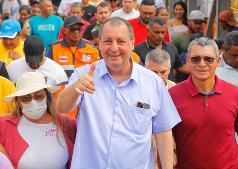 Em visitas por municípios da Calha do Purus, Omar relembra feitos pelo Amazonas