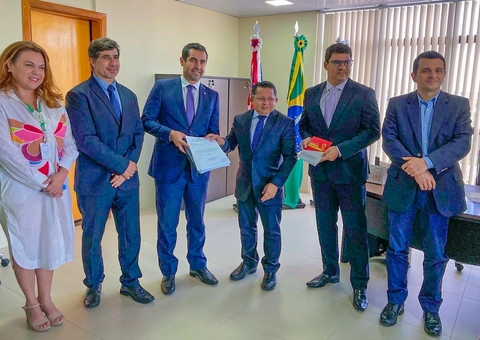 TJAM e Defensoria Pública recebem relatório da CPI da Amazonas Energia