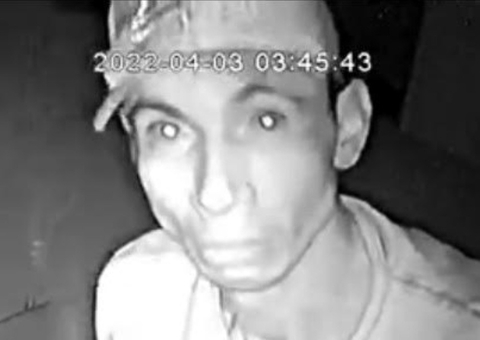 Homem é procurado por roubar escritório de contabilidade em Manaus