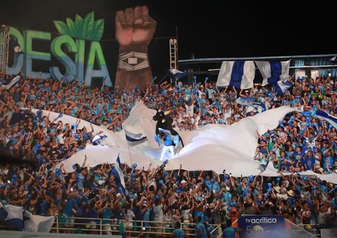 Caprichoso canta 'Amazônia-Festeira' e encerra 55° Festival de Parintins