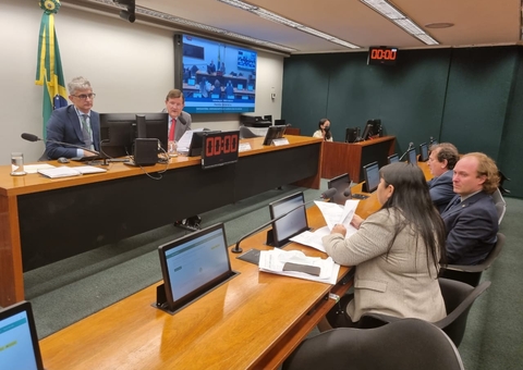 Comissões da Câmara e Senado ouvem indígenas, órgãos e entidades no Vale do Javari