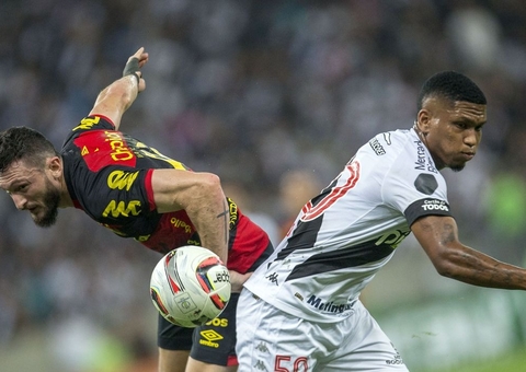 Vasco e Sport empatam em Maracanã lotado