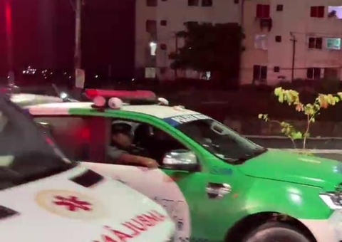 Homem leva surra violenta por membros de facção em Manaus