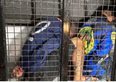 Falso mototaxista e comparsa são presos com arma em Manaus