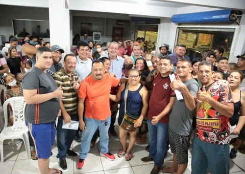 Omar Aziz conversa com famílias da Zona Norte sobre trabalhos sociais em Manaus