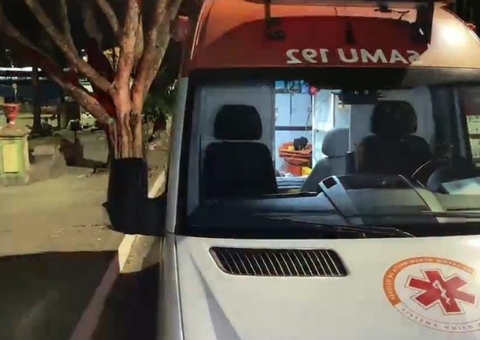 Criminosos tocam terror no Centro e deixam um baleado em Manaus