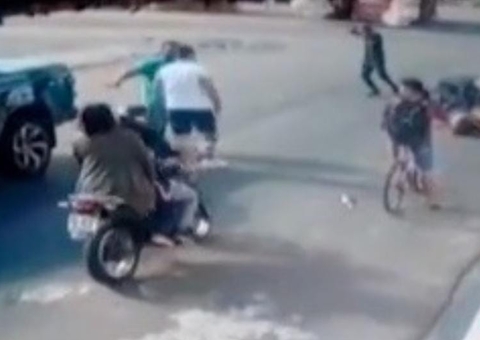 Empresário leva tiro no rosto e atropela duas pessoas ao dirigir até hospital no Amazonas; vídeo