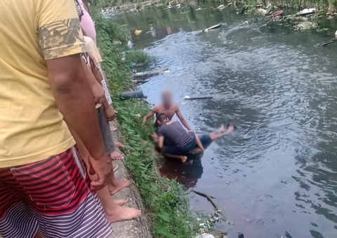 Homem cai em igarapé após ser baleado por criminosos em Manaus