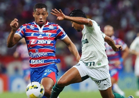 Palmeiras e Fortaleza empatam em jogo finalizado por falta de luz