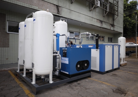 Em meio à subida de casos de covid, SPAs ganham usinas de oxigênio em Manaus