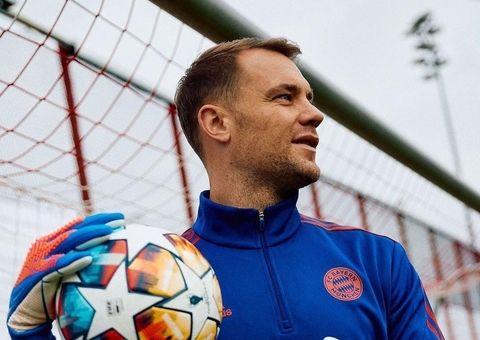 Taxista se revolta com recompensa por devolver carteira do goleiro Neuer: 'uma piada'