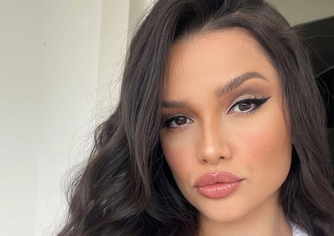 Juliette é barrada de igreja em viagem a Barcelona: 'vergonha'