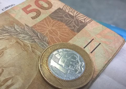 Auxílio Brasil deve ser de R$ 400 em 2023