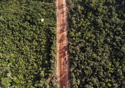 Ibama libera licença para obras na BR-319