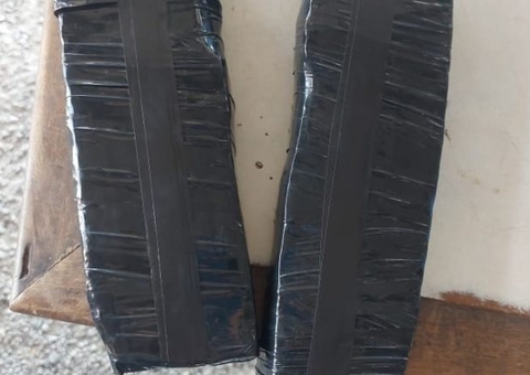 Drogas são apreendidas em bebedouro de embarcação no Amazonas