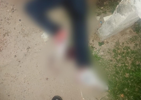 Homem é executado com 20 tiros em beco de Manaus 