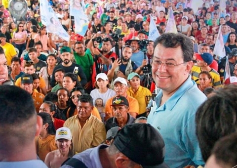 Eduardo Braga continua sua campanha pelo interior do Amazonas 
