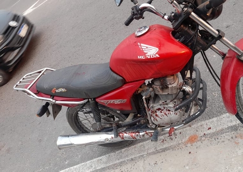 Motociclista tem pescoço cortado por linha de cerol em campeonato de papagaio em Manaus