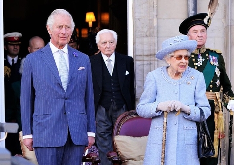 Charles é o novo rei; saiba tudo sobre o sucessor da rainha Elizabeth II