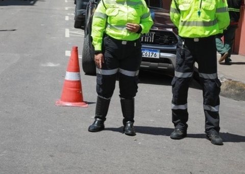 Trânsito é alterado para obra em avenida de Manaus neste sábado