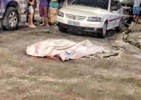 Homem é assassinado ao desembarcar de carro em Manaus