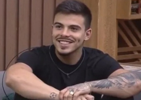 Empresário abre o jogo sobre suposto relacionamento com Thomaz Costa