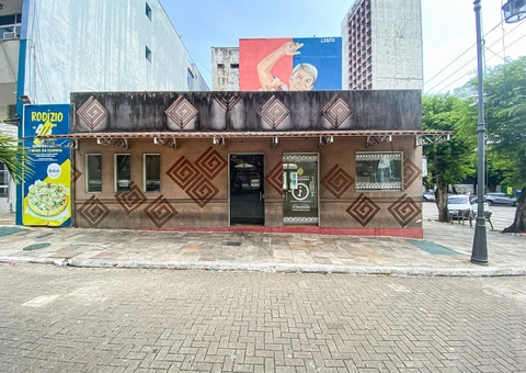 O abandono do Centro de Atendimento ao Turista da Eduardo Ribeiro