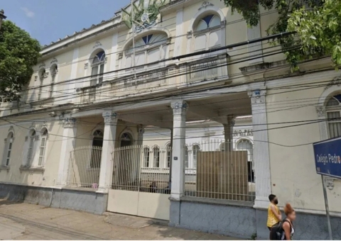 Alunos podem ter aproveitado horário de provas para sexo grupal no Colégio Pedro II 