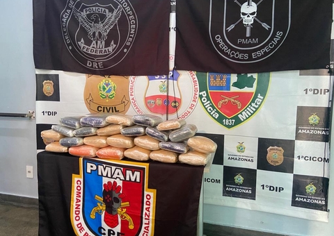 Trio é preso com drogas avaliadas em R$ 800 mil em embarcação no porto de Manaus