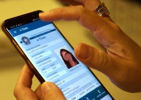 Eleitores podem baixar o e-Título até este sábado