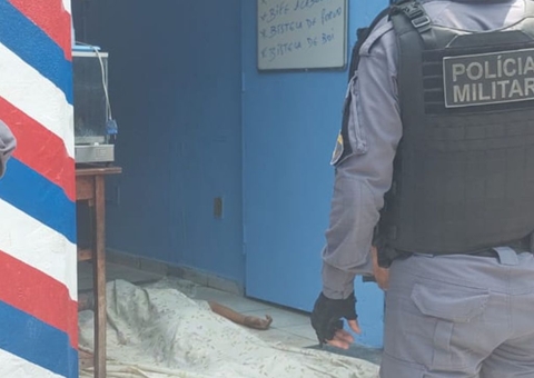 Mulher sai para comprar almoço e é assassinada no Centro de Manaus 