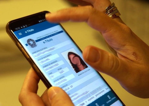 Eleitores têm até sábado para baixar ou atualizar o e-Título