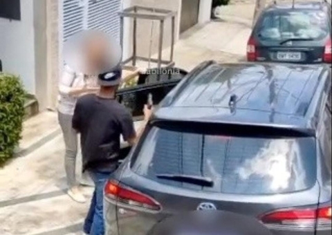 Criminosos atiram em médica durante assalto mas fogem sem levar nada; vídeo