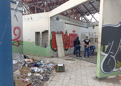 Homem é achado com cabeça esmagada a pedradas dentro de PAC em Manaus