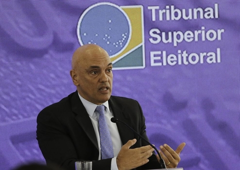 Moraes diz que operações da PRF não impediram votação e descarta estender horário