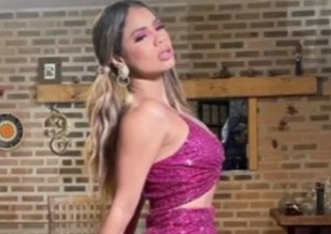 Lexa se irrita sobre boatos de cirurgia plástica no rosto