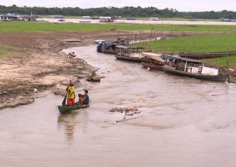 Comunidades de Manacapuru ficam isoladas devido seca dos rios no Amazonas