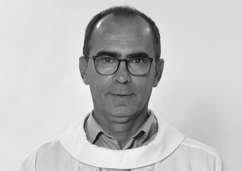 Padre é encontrado morto em paróquia