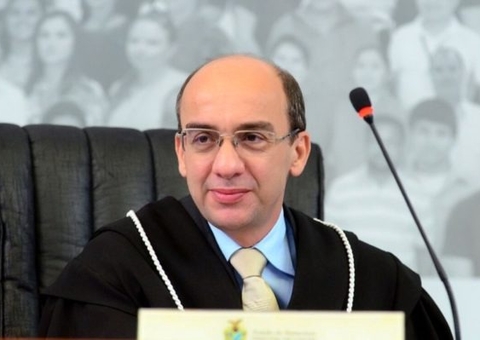 Presidente do TCE, Érico Desterro recebe medalha Ruy Araújo nesta quarta em Manaus