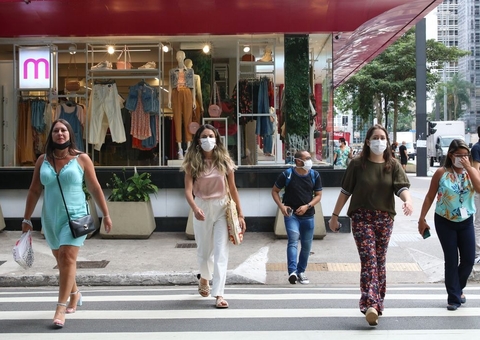 Covid-19: Brasil registra 129 mortes e 44 mil casos em 24 horas