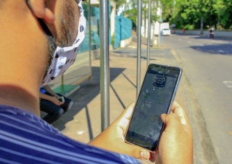 Novo app permite pagamento de passagem de ônibus pelo celular em Manaus