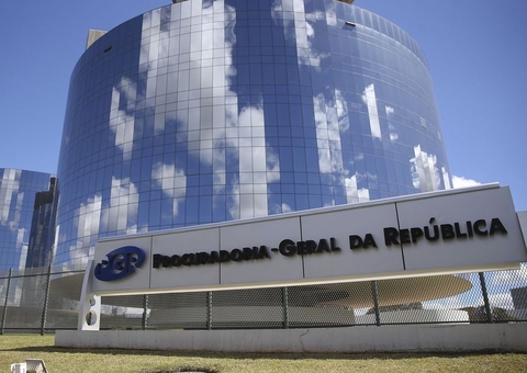 MPF abre inquérito sobre exploração de madeira em terras indígenas