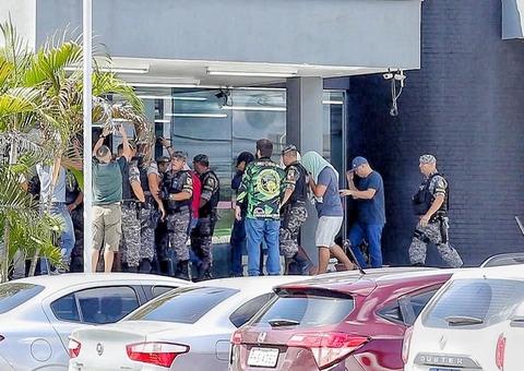 Investigação aponta que PMs agiram como grupo organizado em chacina na AM-010