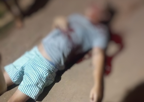 Homem é executado com 11 tiros no meio da rua no Amazonas