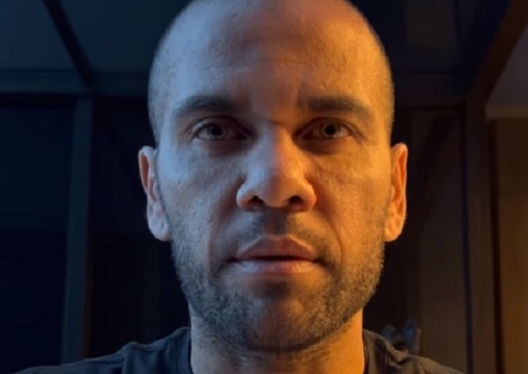 Daniel Alves quebra o silêncio após ser acusado de assédio sexual