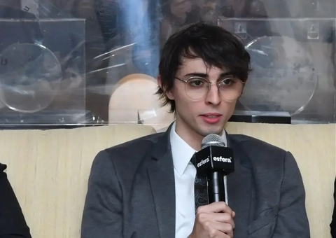 Deputado Amom condena manifestação bolsonarista e alerta para queda da economia no Brasil